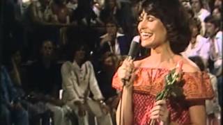 Watch Mary Roos Santo domingo video