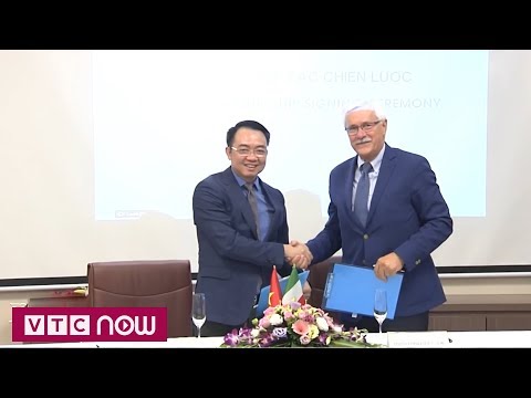 Ông trùm đồ da Ý kết hợp với thương hiệu Việt | VTC9