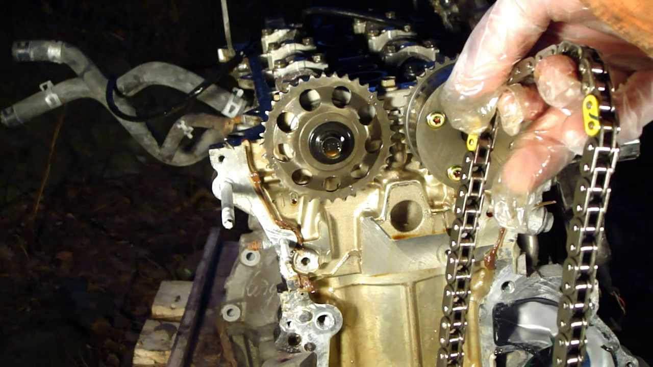 How to disassemble engine VVT-i Toyota Part 14-15/31 ...