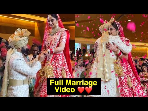 Finally Rahul Vaidya And Disha Parmar Capture CUTE Wedding Moments