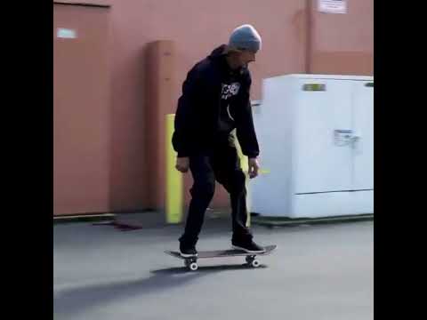 Quick 2 piece from @ryandecenzo 🎥: @19thavenue | Shralpin Skateboarding