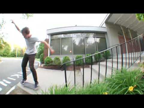 Goonan slaying handrails 🔥