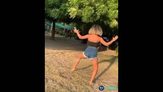 Samyra Silva Dançando