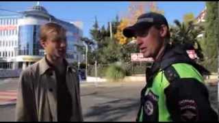 Проверка полицейского за знание английского