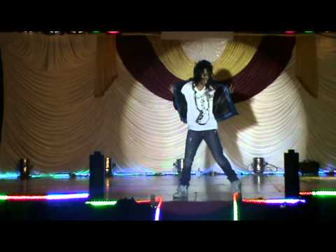 electrifying performance of dancing star prince.MPG