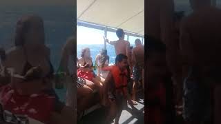 Rikelly Bailando Com Primo Renatinho