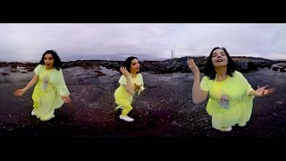 Björk: Stonemilker (360 Degree Virtual Reality)