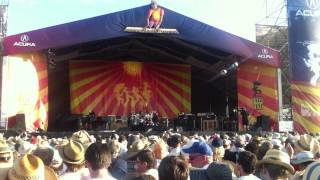 Watch Tom Petty Travelin