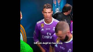 Omuzumda Ağlayan Bir Sen #shorts #keşfet #futbol #ronaldo