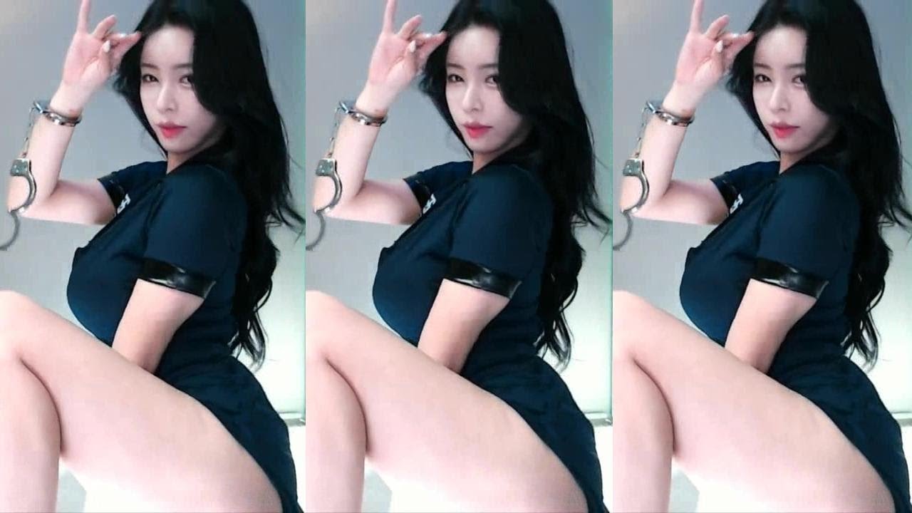 Korean beautiful girls bra sex