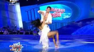 Dansez - Radu Valcan si Elena Voscoboinic Dansez - Radu Valcan si Elena Voscoboinic