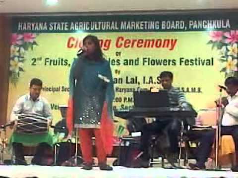 Tumhe aur kya du.............
