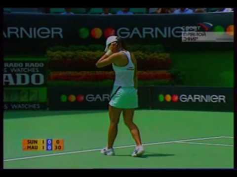 AO2006 R1 Amelie モーレスモ vs Tiantian Sun P．6