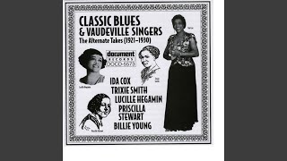 Watch Ida Cox Rambling Blues video