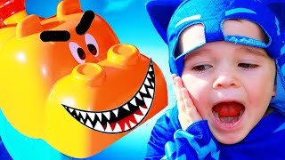 PJ Masks HUNGRY HUNGRY HIPPO TROUBLE! Destroys Catboy Store with Gekko Episode