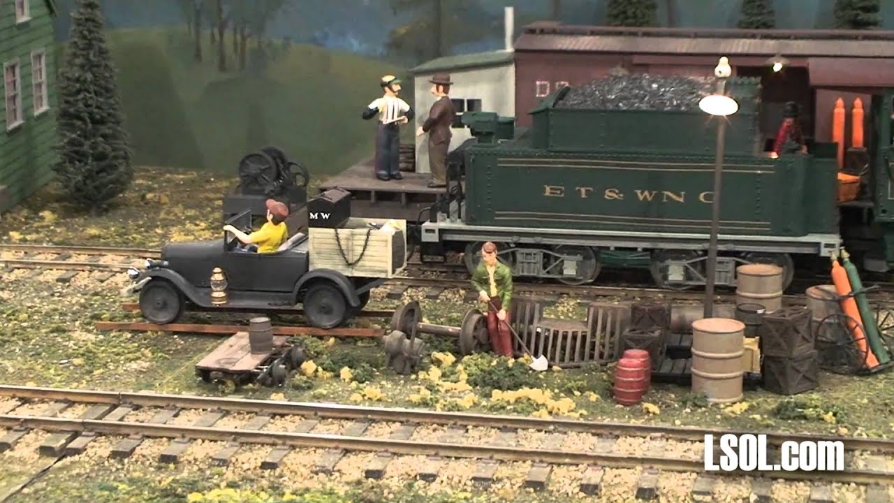 Garden Trains: G-Whiz Gang Indoor Large Scale Train Display - YouTube