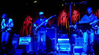 Watch Umphreys Mcgee Intentions Clear video