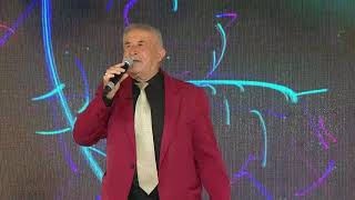 Muzafer Sarikaya - Etek Sari Sen Etekden Sarisin Canli Performans