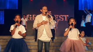 Singers Edge Karaoke A Million Dreams Originally Performed By Ziv Zaifman Singers Edge Karaoke A Million Dreams Originally Performed By Ziv Zaifman