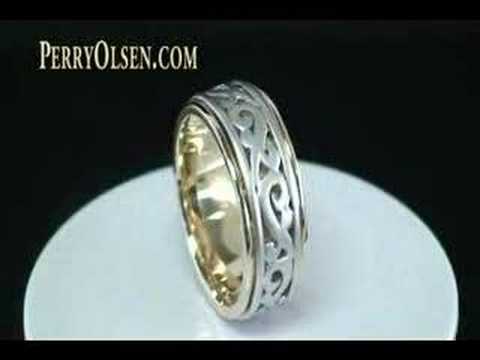 Mens Two Tone 14K Gold Irish Celtic Gold Wedding Band Ring