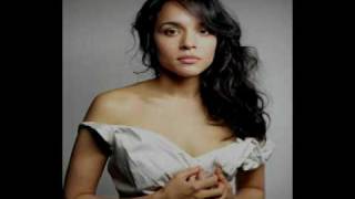 Video Above the music Norah Jones