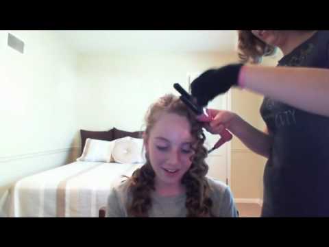 taylor swift curly hair natural. Taylor Swift Hair Tutorial