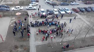 Видео В мкр. Кокжиек мальчики и девочки устроили баттл по танцам в честь Наурыз! от Нурлан Алиакбаров, микрорайон Кокжиек, Алматы, Казахстан