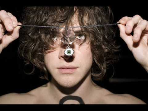 andrew vanwyngarden 2011. Andrew VanWyngarden. Andrew VanWyngarden