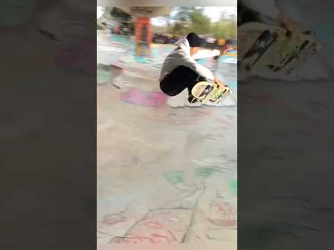 HUG CHANNEL GAP AT FDR SKATEPARK - JORDAN BEVERLY #FDRSKATEPARK #SKATEBOARDING