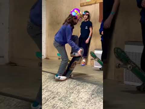 Chloe clips 2 at Substance skate park - All I need skateboards 🏆
