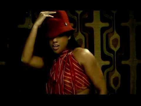 ALICIA KEYS