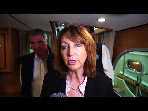 20180125 Bootsmesse 2018 Düsseldorf Linssen Yachts Grand Sturdy 35.0 AC Lisa Kreusch Sven Herzog