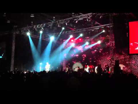 Atif Aslam - Aadat unplugged Dubai
