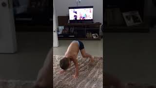 Irmão Dançando Funk Oh Novinha