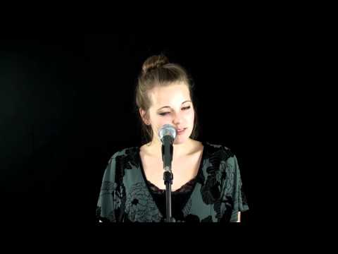 Emilie Henry | Hallelujah (Shrek Cover)