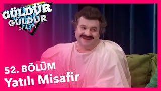 Güldür Güldür Show 52. Bölüm, Yatılı Misafir Skeci