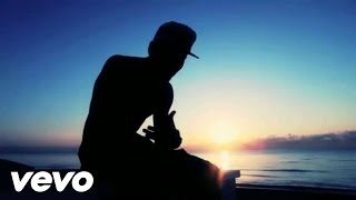 Watch Chris Brown Second Serving video