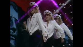 The Star Sisters - Hooray For Hollywood (Full Version, Wwf Club, 22.06.1984)