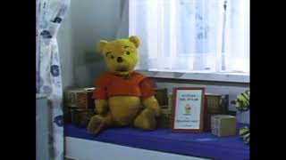 Winnie The Pooh And The Honey Tree Intro