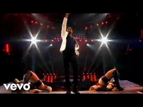 Usher - OMG (OMG Tour Live at the O2)