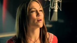 Watch Jennifer Lopez ALive video