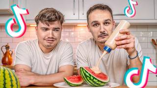 On Teste Les Pires Combos Tiktok Food Yen A Un Qui Vomit