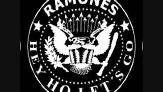 Watch Ramones The Crusher video