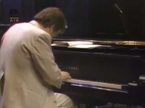 Wave - Antonio Carlos Jobim Montreal Jazz Festival 1986 Live