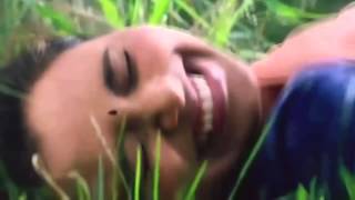 Rani Navel Hip Bite