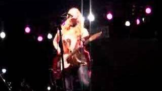 Watch Tift Merritt My Heart Is Free video