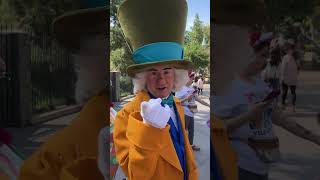 Mad Hatter Tosses Alice A Tea Cup But She Drops It-He Claims It Was Perfect Throw- Disneyland 4923