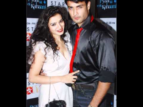 Pyaar ki ye kahani suno with pictures...
