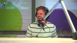 Sitdown comedy live bij Weekend Wietze op Radio538