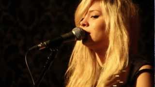 Watch Nina Nesbitt Only Love video